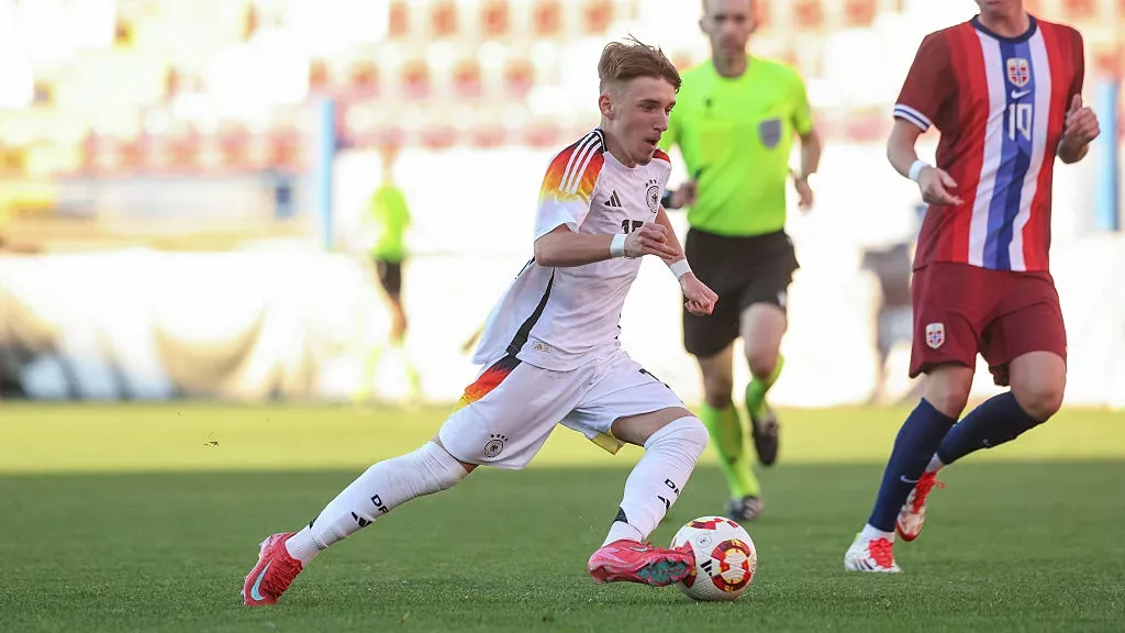 萊納特·卡爾（Lennart Karl，德國）