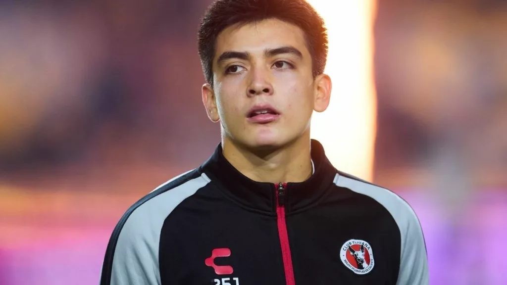 吉爾伯托·莫拉（Gilberto Mora，墨西哥）